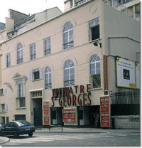 Théâtre St Georges, Trompe-l'œil d'architecture par Dominique Antony, Paris, 9e arrdt